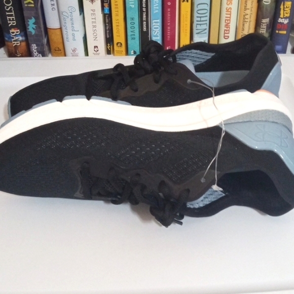 UNDER ARMOUR BLACK BLUE GRANITE HOVR SONIC 6 SNEAKERS SIZE 12 NWT - Picture 3 of 9